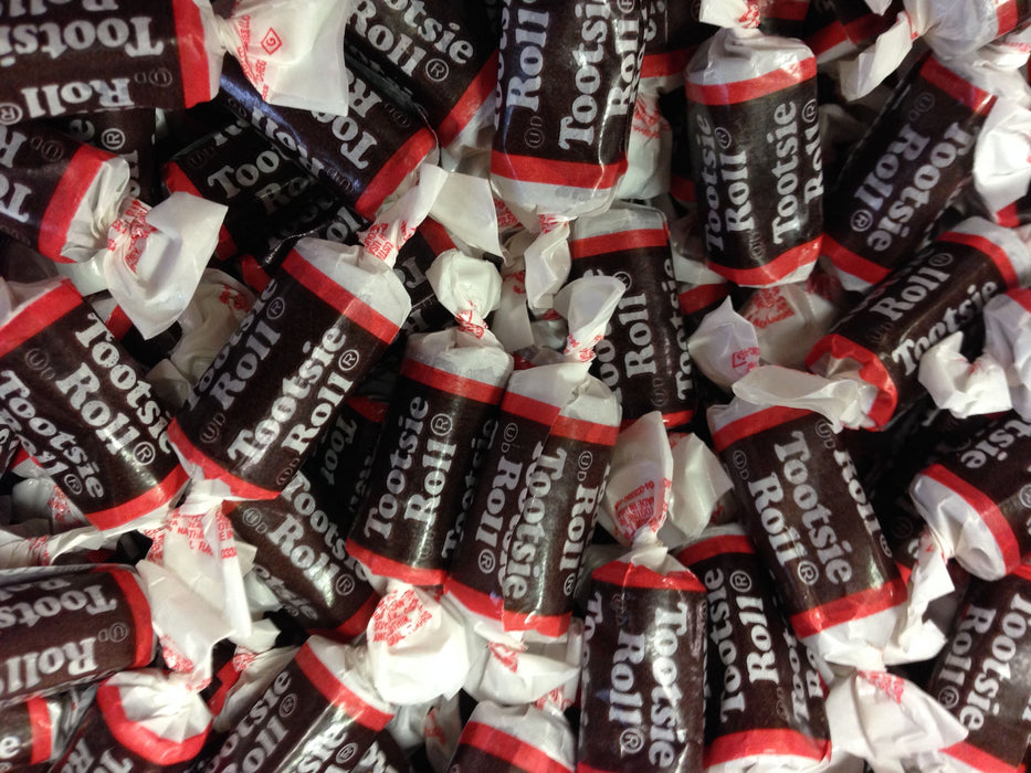 Retro Sweets Bundle – Tootsie Rolls, Peanut Butter Bars, Bit-O-Honey, Chick-O-Stick Nuggets & Strawberry Candy