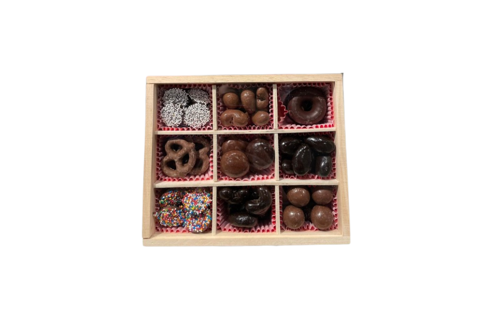 Small Wooden Gift Set Assorted Chocolate